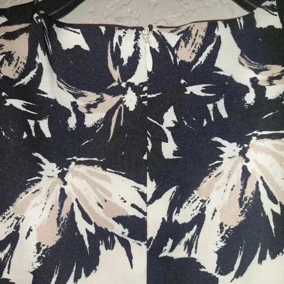 AB Studio Black White Floral Print Fit-and-Flare Dress Pockets Size 8 - Picture 7 of 9